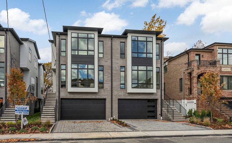 Modern Townhouse Investment